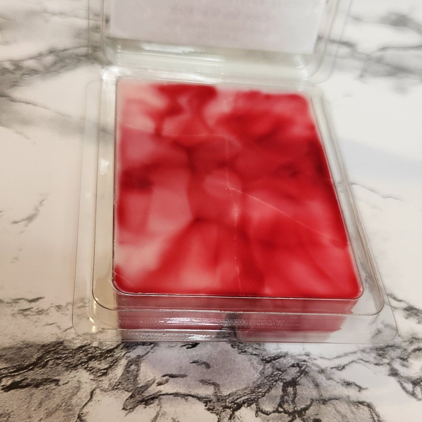 Smells like Henry Cavill wax melt